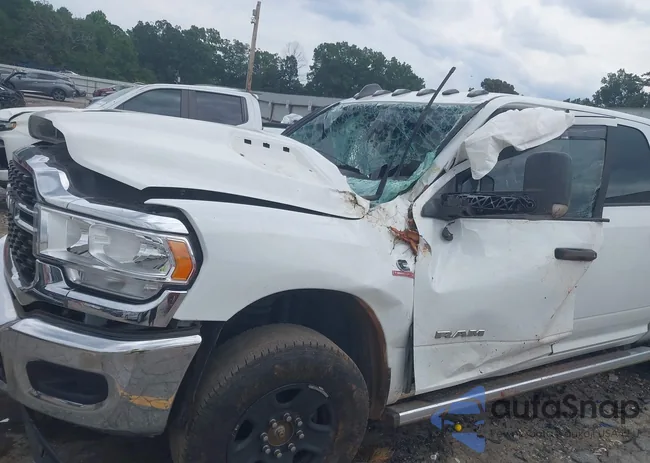 3C6UR5DL2NG340477: 43102969