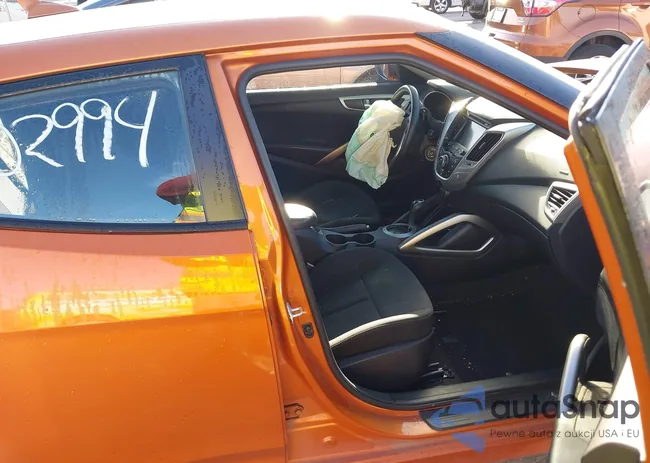 KMHTC6AD7GU260239: 43102994