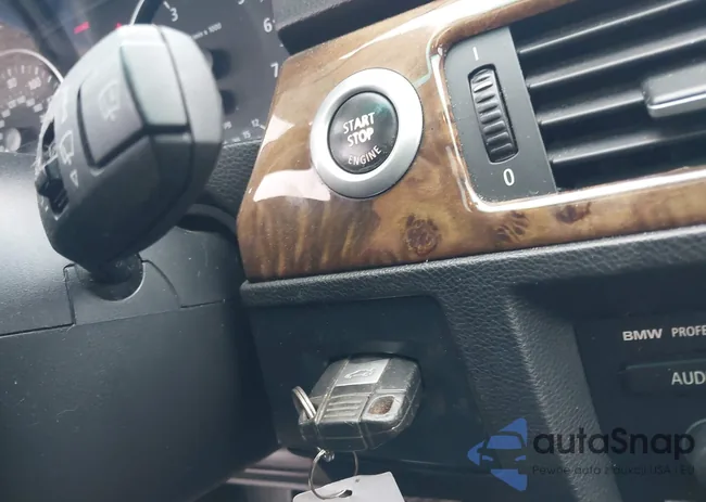 WBAVB33576AZ86541: 43102995