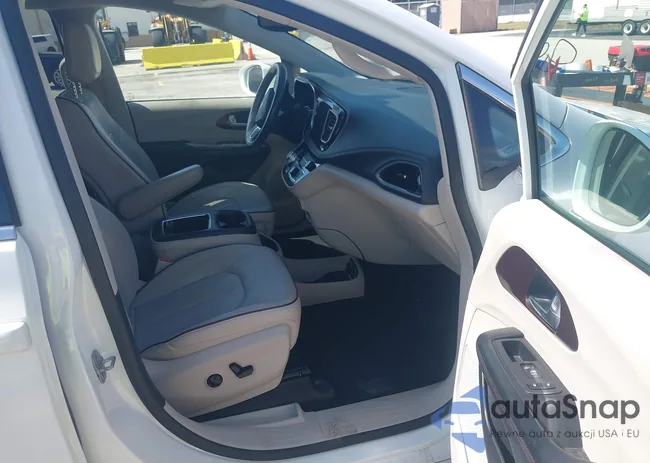 2C4RC1GG9LR289428: 43104128