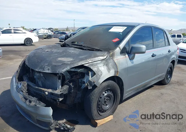 3N1BC11E99L462270: 43104143