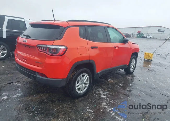 3C4NJDAB1JT126723: 43104246