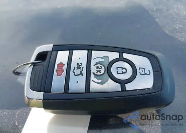 3FA6P0PU4JR264389: 43104406