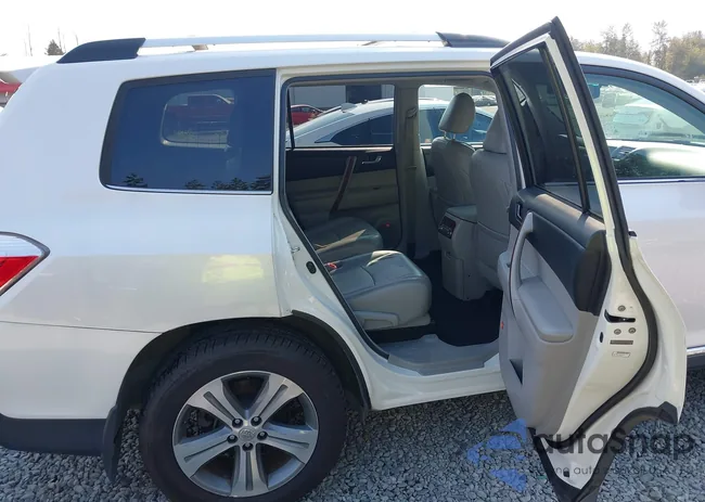 5TDDK3EH8BS082619: 43104497