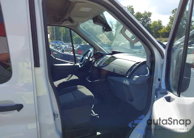 1FBAX2CM1KKA83072: 43103744