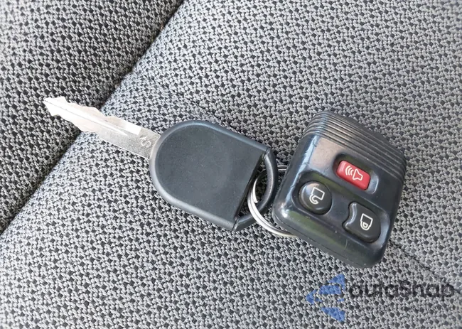 1FTRF12W39KB05484: 43103794