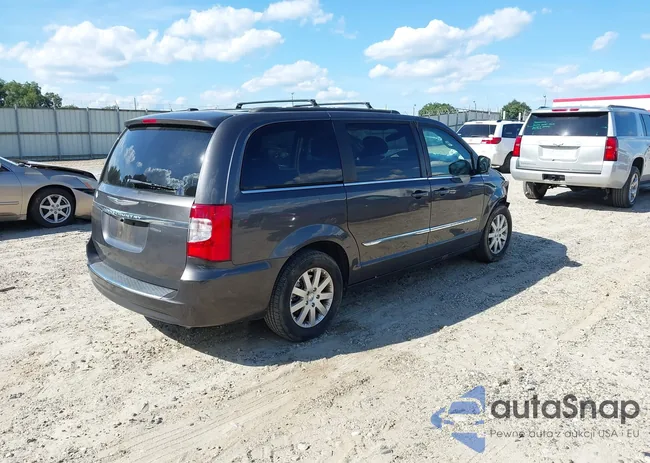 2C4RC1BG3FR716226: 43103812