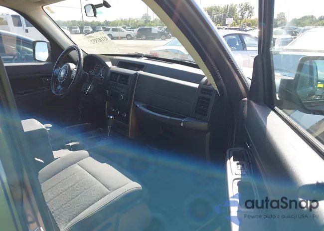 1C4PJMAKXCW138410: 43103852