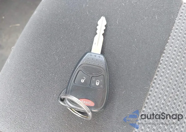 1C4NJDBB2GD778246: 43103885