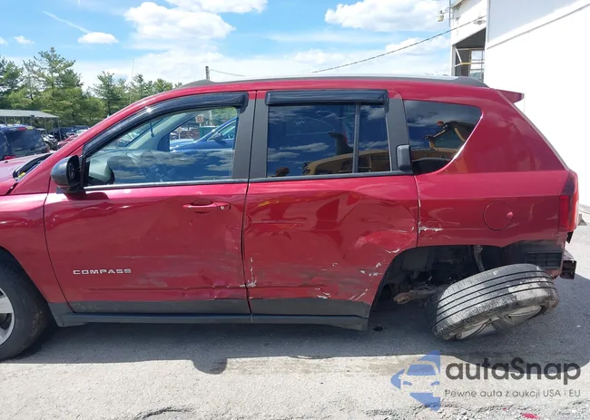 1C4NJDBB2GD778246: 43103885