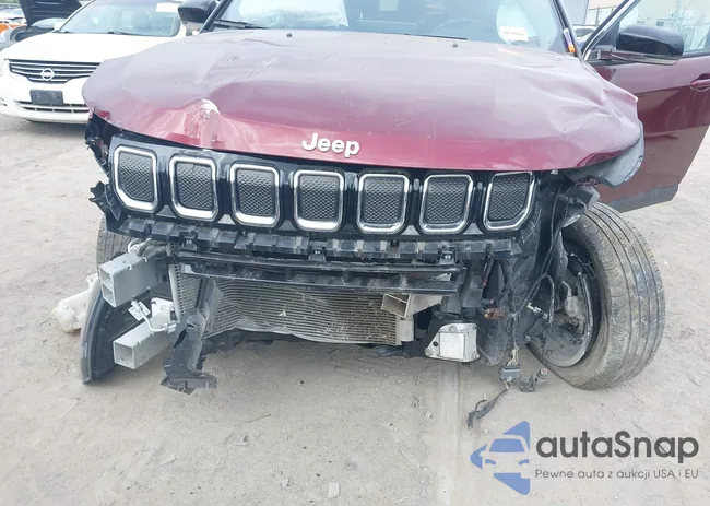 3C4NJDCB8NT108917: 43103913