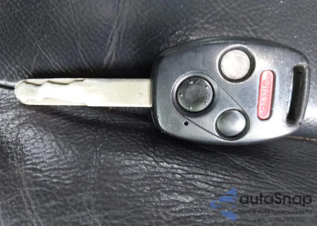 1HGCS22878A010635: 43105286