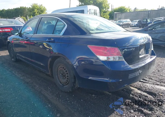 1HGCP2F37AA015582: 43105412