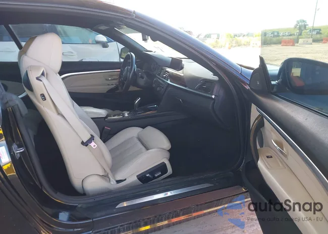 WBA3T3C52G5A41417: 43105438