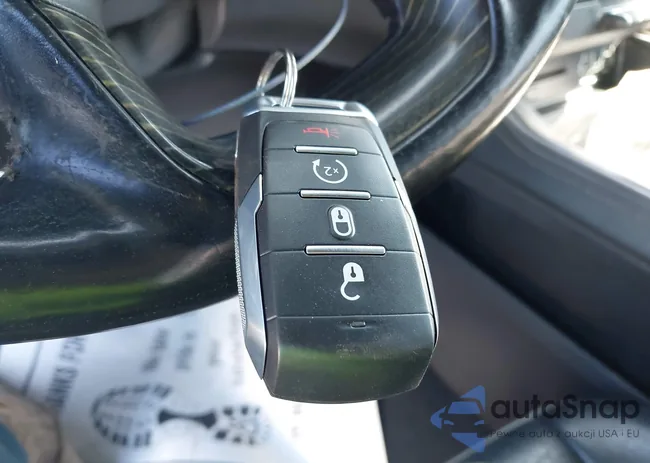 1C6SRFHT6KN640324: 43105628