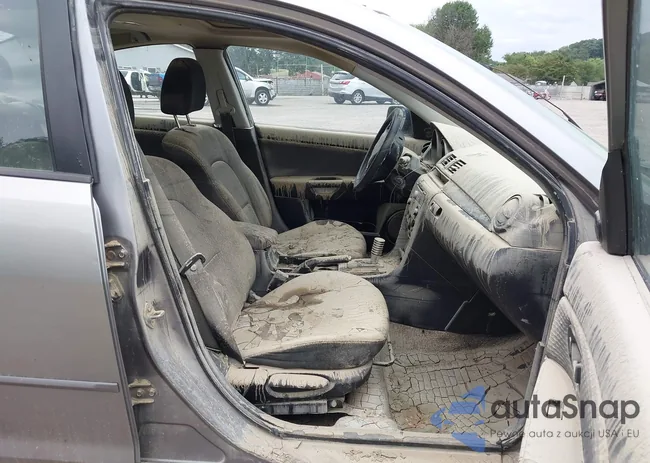 JM1BK12F861479975: 43104924