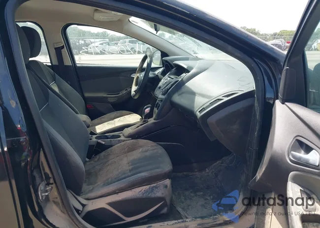 1FADP3F23EL218100: 43104967