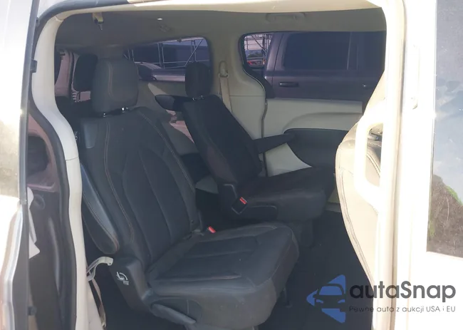 2C4RC1DG8HR544288: 43105017