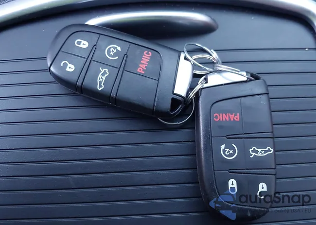 2C3CDXGJ0PH686690: 43105089