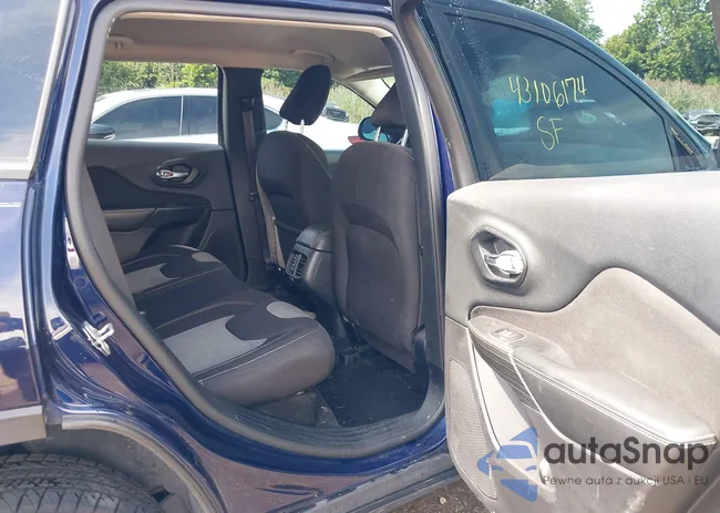 1C4PJLAB9GW116365: 43106174