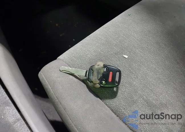 1HGCP2F30AA027556: 43106209