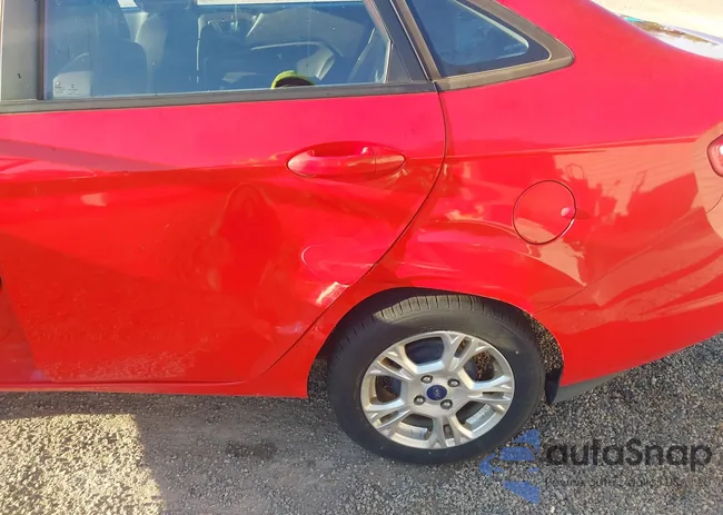 3FADP4BJ9EM117189: 43106256