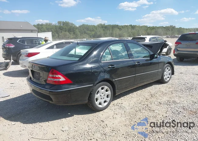 WDBRF81J05F655841: 43106351