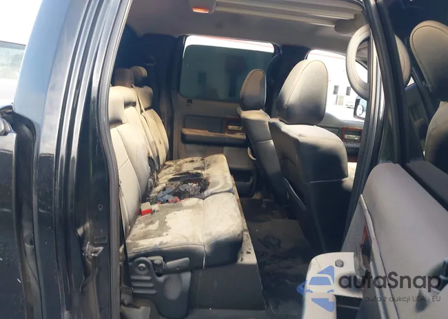 1FTPW12506KB42146: 43106369