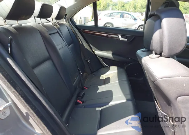 WDDGF8AB3DA833776: 43106396