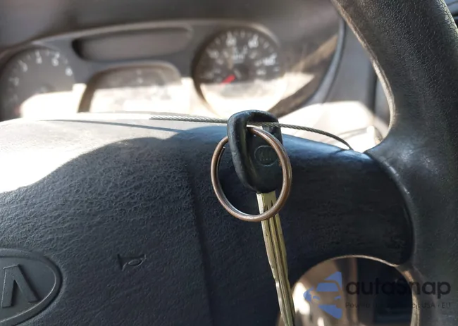 KNDJB723225109564: 43106421