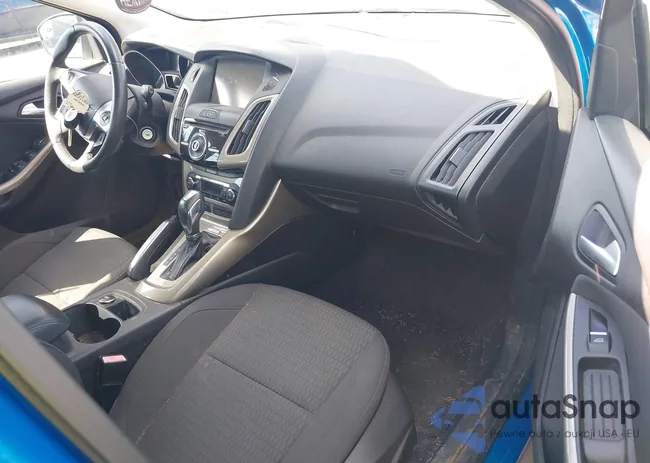 1FAHP3M22CL381421: 43106541