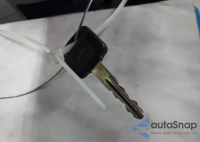 1N6AD0ER4HN760895: 43106548