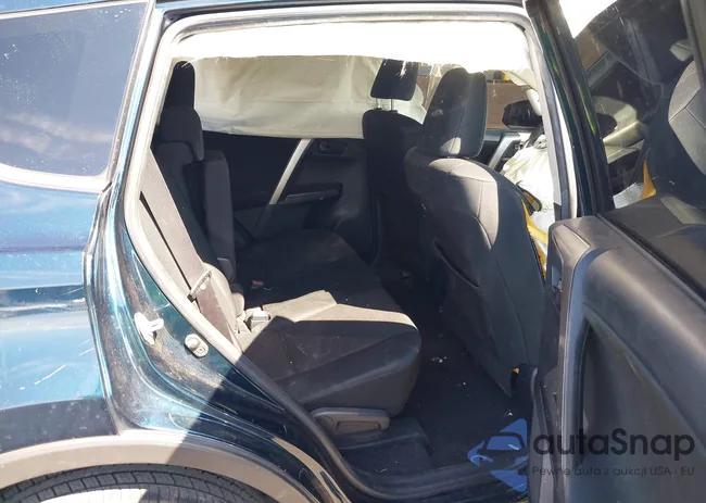 JTMZFREV6JJ210483: 43106567