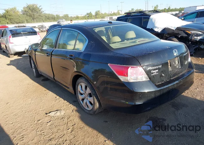 1HGCP26879A009143: 43106670