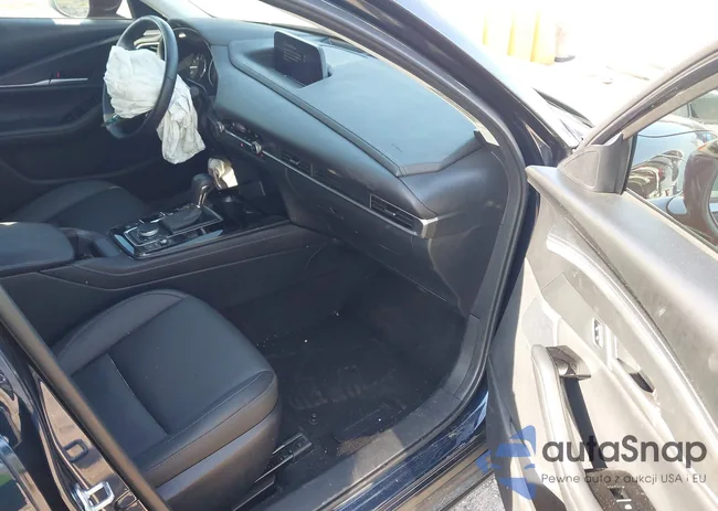 3MVDMBBM9SM792956: 43106706