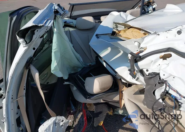 WBA3B3G50FNT17795: 43105718