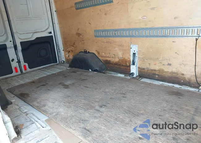 1FTYR2XM7GKA95765: 43105779