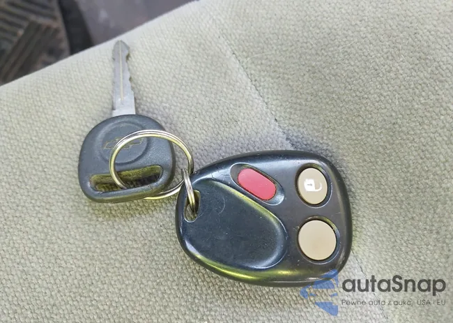 1GNDT13S652147874: 43105798