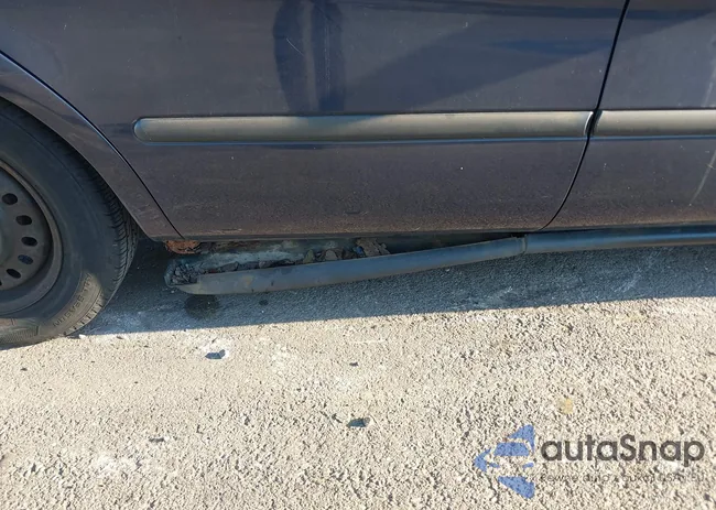 1FAFP52U6WA245445: 43105845