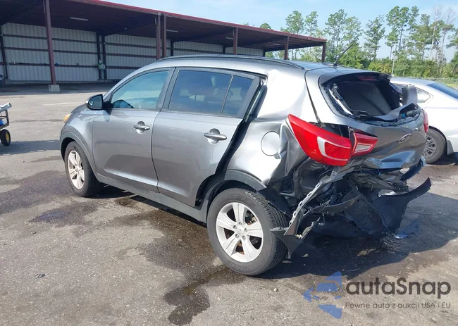 KNDPB3A2XC7298613: 43105853