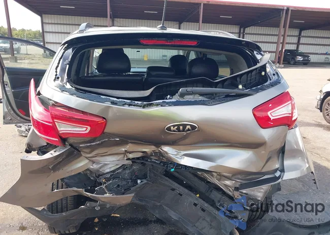 KNDPB3A2XC7298613: 43105853