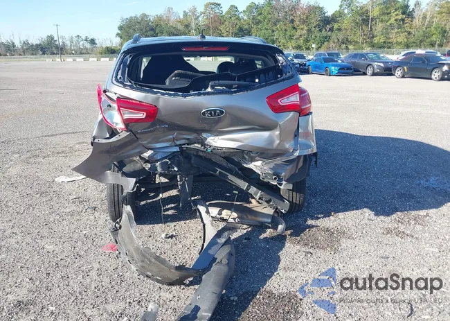 KNDPB3A2XC7298613: 43105853