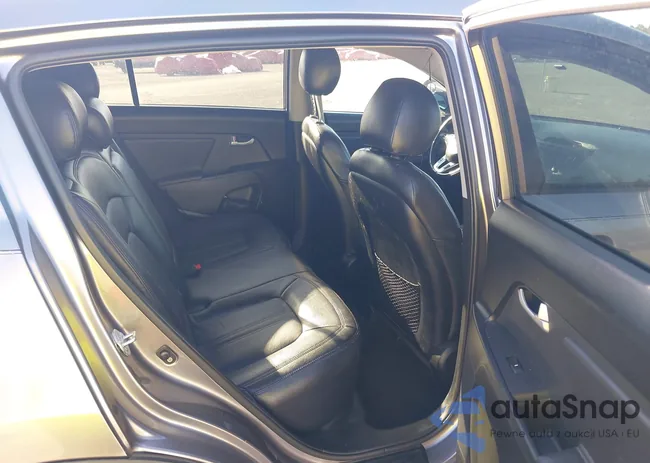 KNDPB3A2XC7298613: 43105853