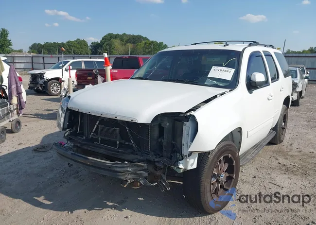 1GKS1AE01DR255282: 43105884