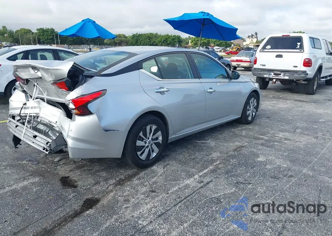 1N4BL4BV8RN372093: 43105904