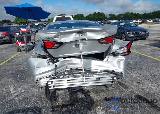 1N4BL4BV8RN372093: 43105904