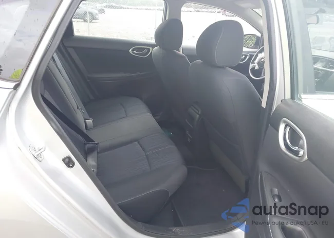 3N1AB7AP5JL622202: 43105942