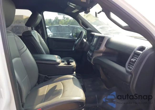 3C6UR4HJ1MG651917: 43105999