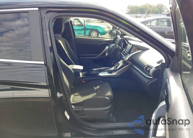 JA4AT3AA3LZ032827: 43106064