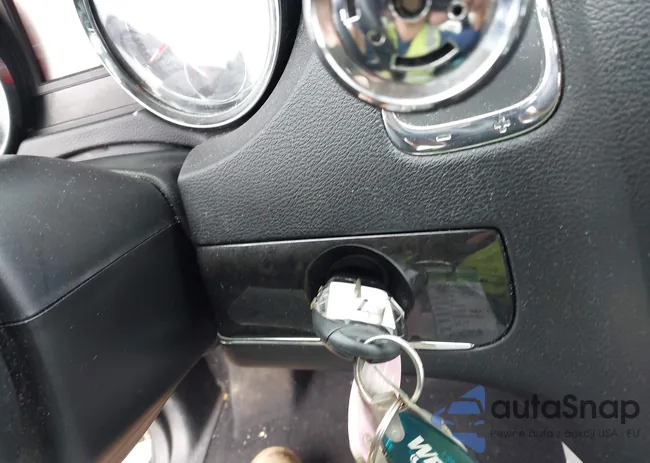 2C4RC1BG3ER446400: 43106101